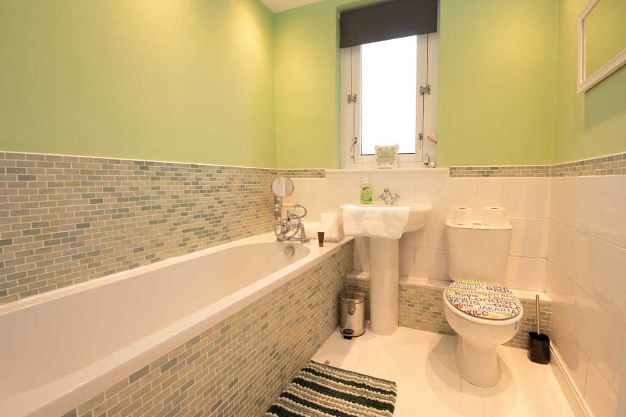 Premier - Chapel Apartment With Driveway! Cleland ภายนอก รูปภาพ
